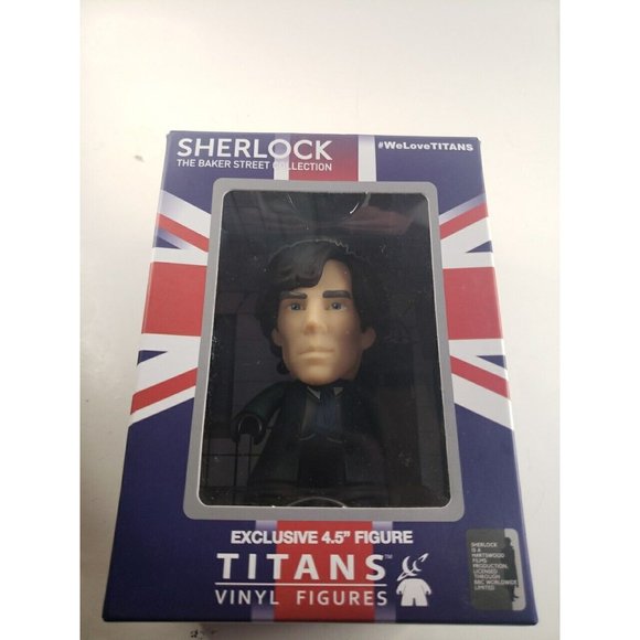 Titans 4.5" Exclusive Sherlock Benedict Cumberbatch Vinyl Figure - Picture 1 of 8